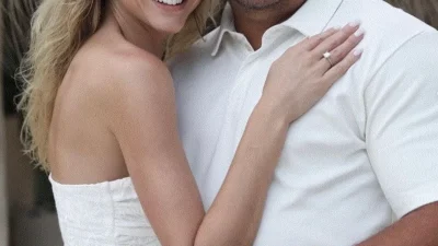 Πασίγνωστος ποδοσφαιριστής παντρεύεται για τέταρτη φορά - Η ανάρτηση της αγαπημένης του