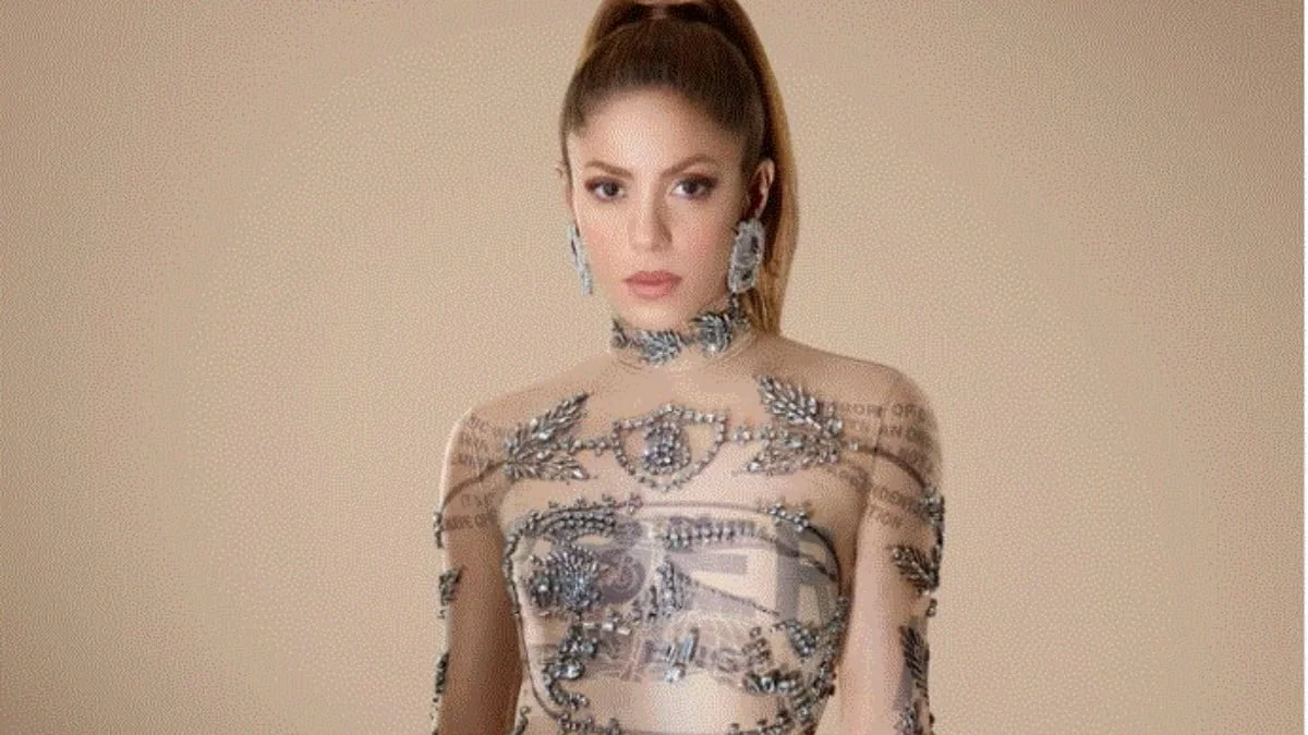 «Αξίζω όσο δύο 22άρες και...»: Το νέο τραγούδι της Shakira που τα "χώνει" στο Πικέ - Οι στίχοι στάζουν δηλητήριο