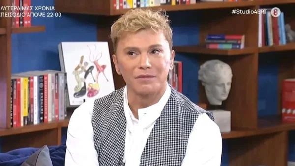 «Δεν θα ξεχάσω ποτέ...» - Ξέσπασε σε κλάματα ο Τάκης Ζαχαράτος στον αέρα της ΕΡΤ