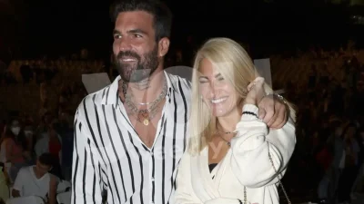 Ο Δημήτρης Αλεξάνδρου είδε όλο τον τοκετό - Οι λεπτομέρειες της γέννησης του γιου της Ιωάννας Τούνη