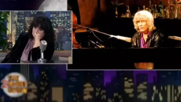 «Σκορπούσε αγιοσύνη και...»: "Λύγισε" η Άννα Βαγενά στον αέρα του The 2night Show