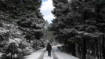 Νέο έκτακτο δελτίο επιδείνωσης καιρού από την ΕΜΥ - Έρχεται ο χιονιάς μαζί με την Μπάρμπαρα
