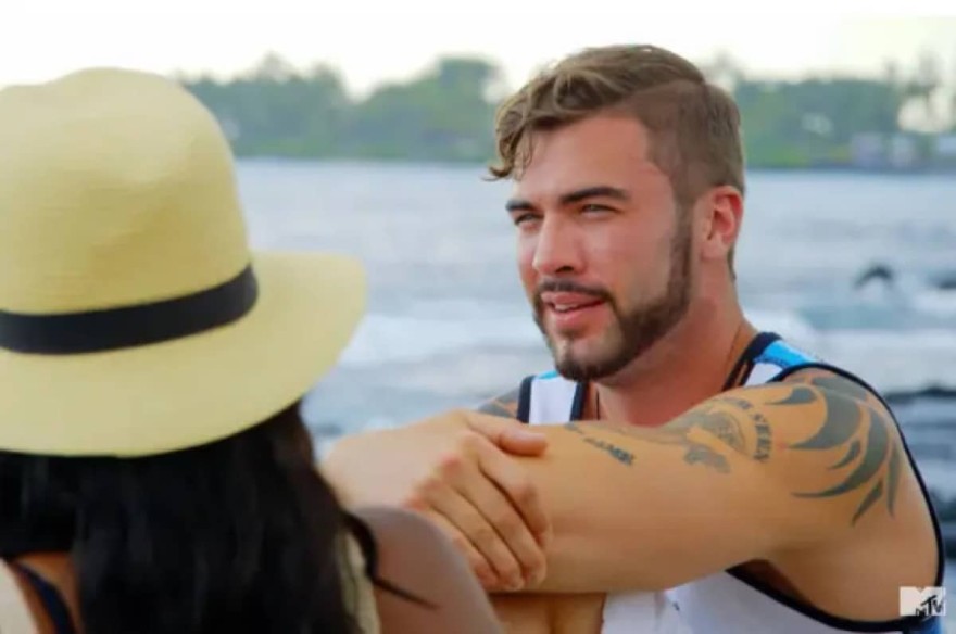 Κόνορ Σμιθ Βιασμός