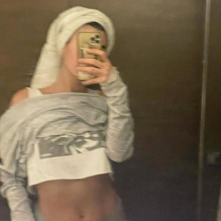 Η ανάρτηση της Μιχαλοπούλου, με την επίπεδη κοιλιά!