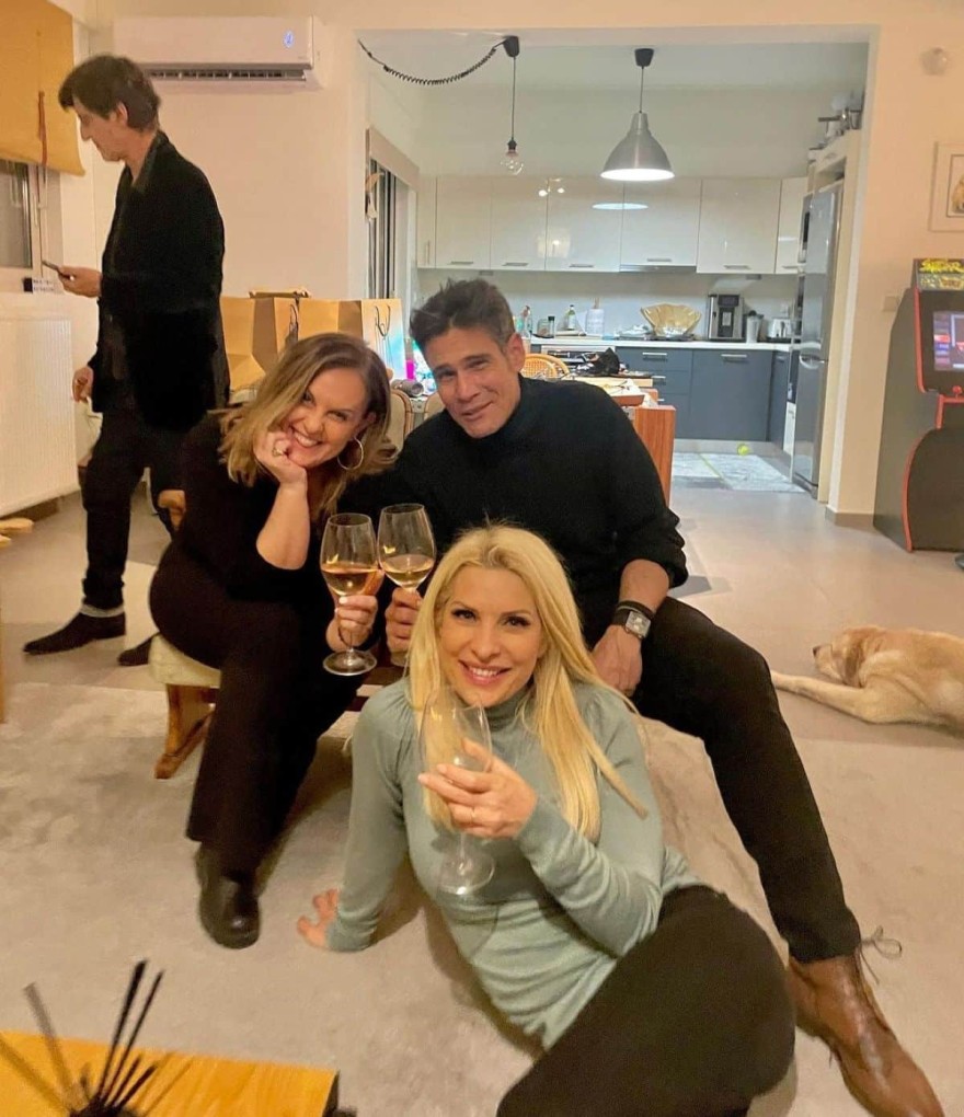 Ελένη Μενεγάκη Ουγγαρέζος γενέθλια