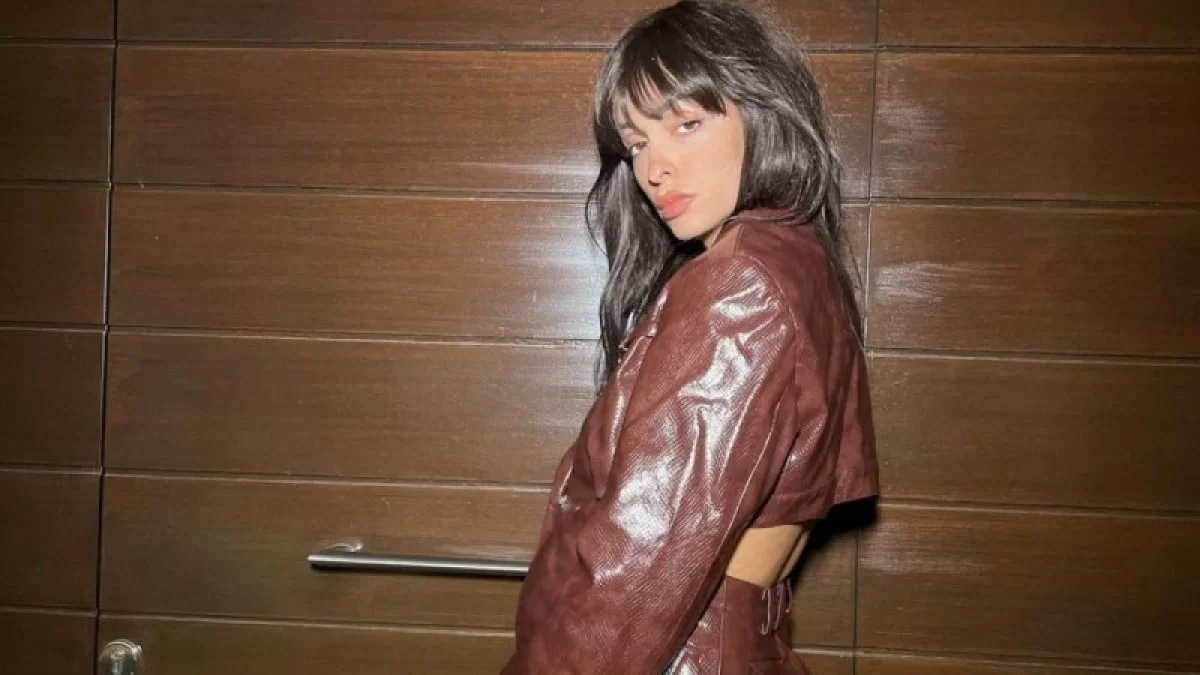 Λίγο μετά το εξιτήριό της - Η πρώτη φωτογραφία με τη Φουρέιρα να θηλάζει το γιο της στο μαιευτήριο