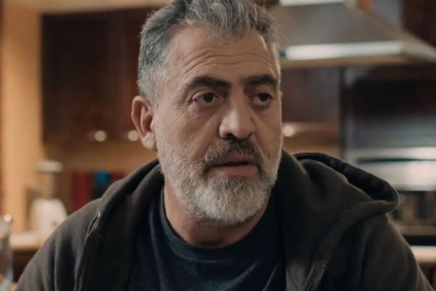 Γη της Ελιάς τέλος Δημοσθένη