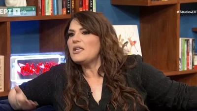 Κατερίνα Ζαρίφη: «Πού υπογράφω για να φύγω;» - Το ασύλληπτο περιστατικό της ραδιοφωνικής παραγωγού με τον ΑΝΤ1