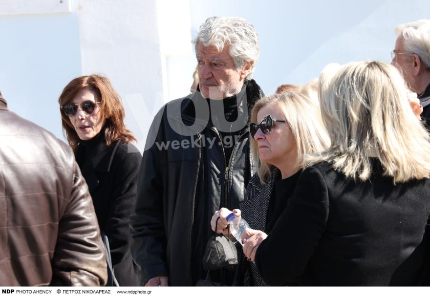 Κηδεία Νίκου Γιάννακα ηθοποιοί