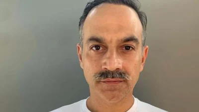 Έτοιμος να κάνει το επόμενο βήμα - Η αποκάλυψη του Κατσούλη για την προσωπική του ζωή μετά το διαζύγιο από την Καραβάτου