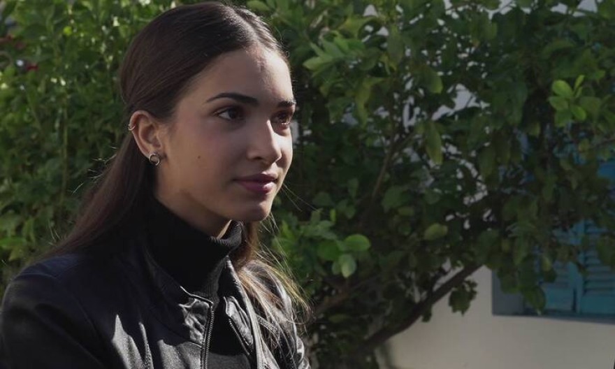 Η Μαρίνα έχει απώλεια μνήμης Γη της ελιάς