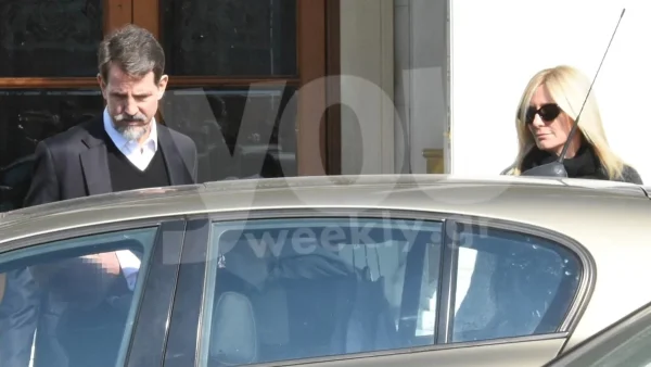 Στα μαύρα από πάνω μέχρι κάτω με γυαλιά ηλίου να κρύβουν το πρόσωπό της - Η έξοδος της Μαρί Σαντάλ δίπλα στον Παύλο Γλύξμπουργκ