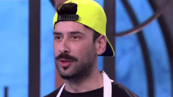 Masterchef: «Χαζός είσαι; Τι κάνεις ρε;» - Έξαλλος ο Γιώργος Πορφύρης με διαγωνιζόμενο