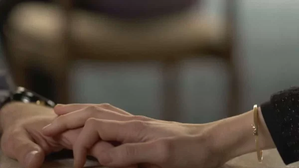 Μαύρο ρόδο (7/2): Την πέφτει ανοιχτά στο Βίκο - Η Αλεξία μπαίνει σε περίεργα μονοπάτια...