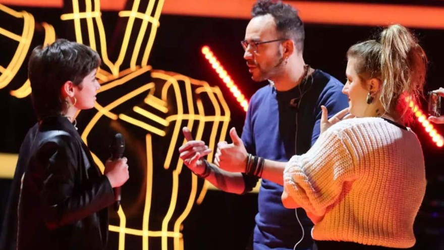 Οι ετοιμασίες για το αποψινό live του The Voice