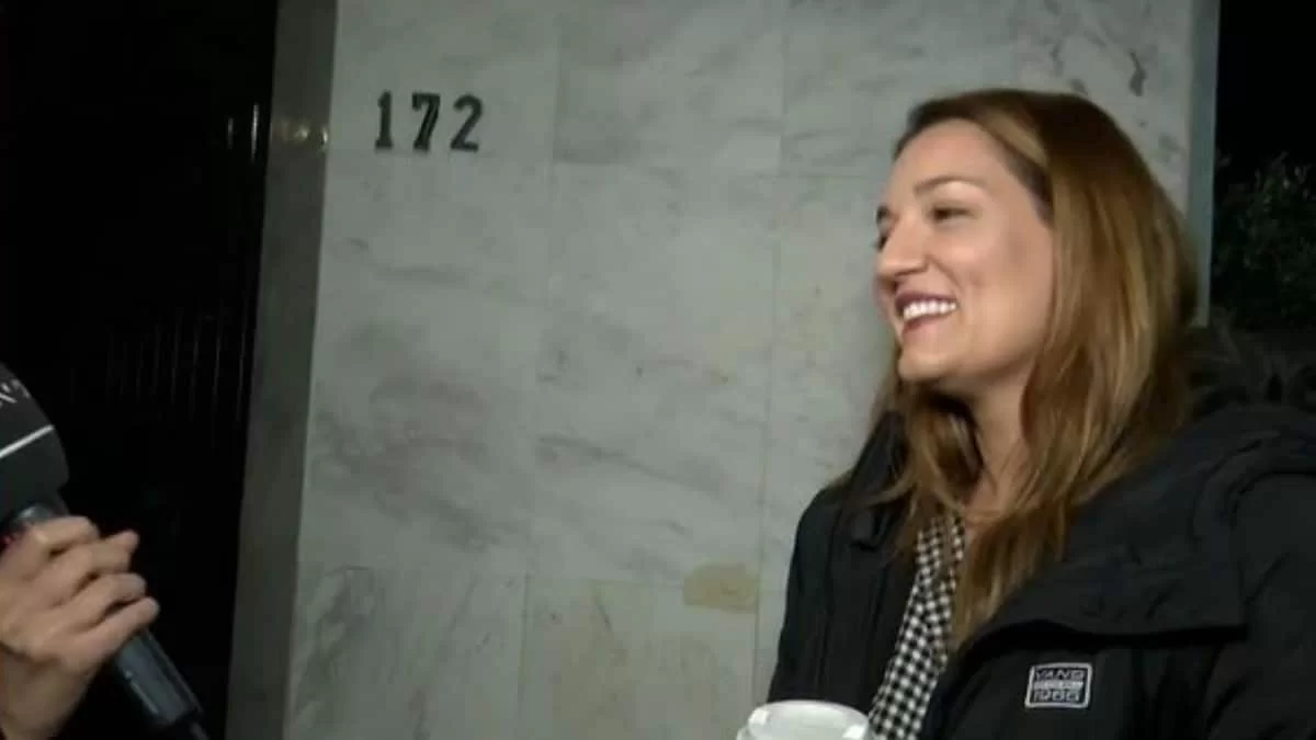 «Παιδιά...» - Η αντίδραση της Παπίλα για τη νέα εκπομπή στον ΑΝΤ1 μετά τη φυγάδευσή της από το σταθμό