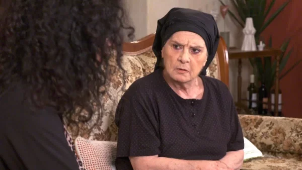 Χαιρέτα μου τον πλάτανο (8/2): Η Μάρμω στα πρόθυρα εγκεφαλικού!