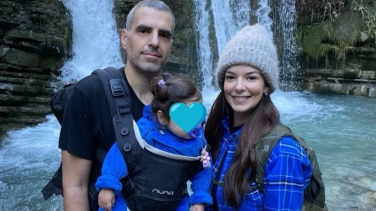 Χαρές στο σπίτι της Νικολέττας Ράλλη και του Μιχάλη Ανδρούτσου - Σπάνιο κοινό στιγμιότυπο