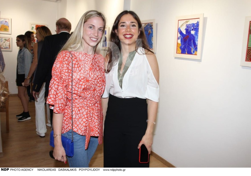 Έμιλυ Βαφειά σύζυγος Χάρη (Dragons' den)