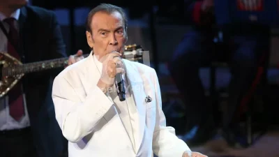 Σε πλειστηριασμό οι βέρες του Τόλη Βοσκόπουλου - Τι συνέβη