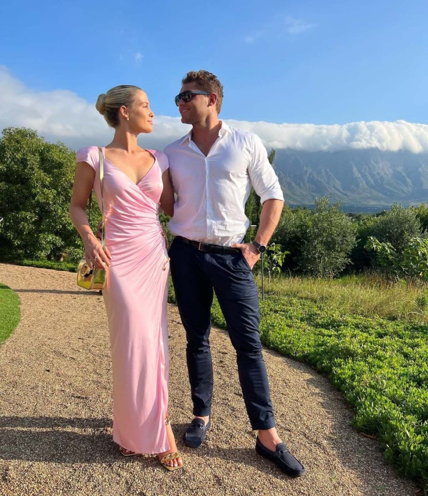 Η κατάρα του ονόματος: Παντρεύτηκε στη Νότια Αφρική η ανιψιά της Νταϊάνα - Το σκάνδαλο την ημέρα του γάμου τους