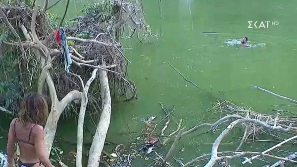 Survivor All Star: Ημίγυμνη στην παραλία παίκτρια των Διάσημων - Έφυγε τρέχοντας ο σεκιουριτάς με το που την είδε