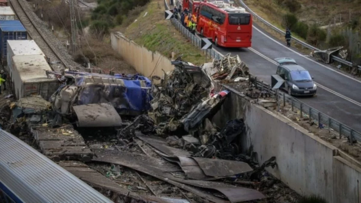 Τέμπη: "Ανάσα" για την οικογένεια της 25χρονης που πάλευε για να κρατηθεί στη ζωή - Τι συνέβη στη ΜΕΘ