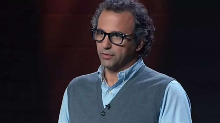 Ο διαγωνιζόμενος με το σκονάκι στο Dragons Den