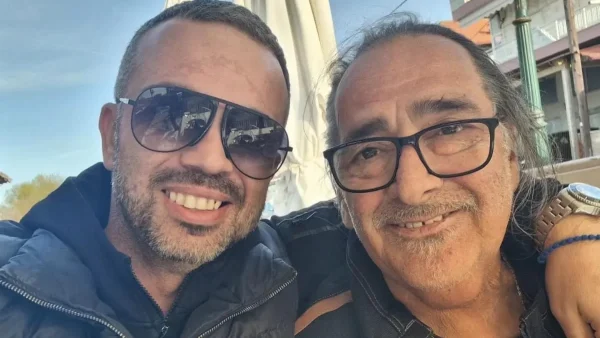 Η είδηση που κυκλοφόρησε για τον Βασίλη Καρρά μετά την περιπέτεια της υγείας του και διαψεύσθηκε άμεσα από το περιβάλλον του