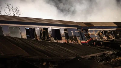 Τέμπη: Ανατριχίλα - Η εικόνα από το σημείο του τραγικού δυστυχήματος 5 μέρες μετά την τραγωδία