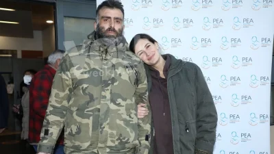 Έβαλαν φωτιά στο μαγαζί του συζύγου της - Στιγμές αγωνίας για την Μάρα Δαρμουσλή