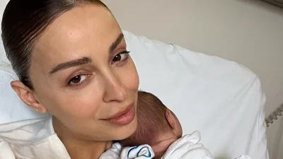 Έσβησε όχι μία αλλά δύο τούρτες - Τα πρώτα γενέθλια της Ελένης Φουρέιρα ως μανούλα