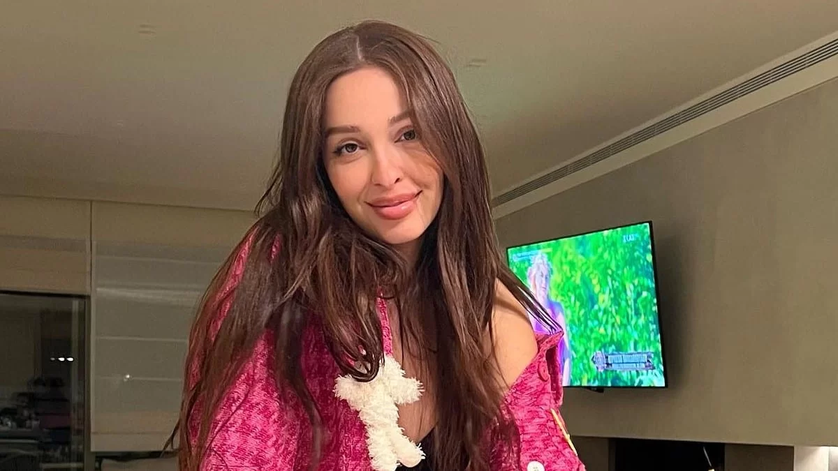 Φάνηκε για πρώτη φορά μέρος από το πρόσωπο του γιου της - Η νέα τρυφερή φωτογραφία της Φουρέιρα με το μωρό της