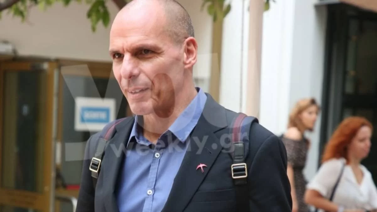 Γιάνης Βαρουφάκης: Ελεύθερος ο 17χρονος που του επιτέθηκε