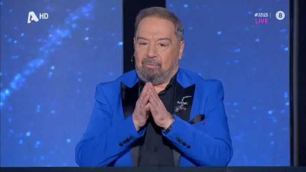 Τέμπη: «Σκέφτομαι τι περνάνε αυτοί οι άνθρωποι...» - Σε μεγάλη συγκίνηση ο Φασουλής στην έναρξη του J2US