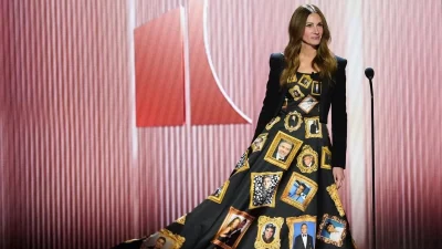 Έδωσε κοντά 1 εκατομμύριο για να την αγοράσει - Η διώροφη βίλα στην Πάτμο που ανήκει στην Τζούλια Ρόμπερτς