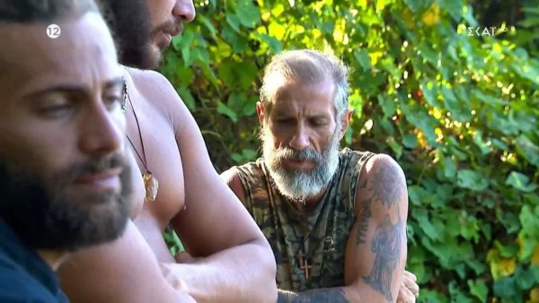 Survivor All Star: «Τσακώθηκες με όλους και με όλα, μέχρι και με το παγκάκι ρε φίλε» - Χαμός μεταξύ Βασάλου & Καραγκούνια 