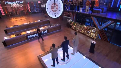 Masterchef 7: «Πάλι ρε μ@λ@κ@;;;» - Έξαλλοι στον εξώστη με τη νέα ''εισβολή''