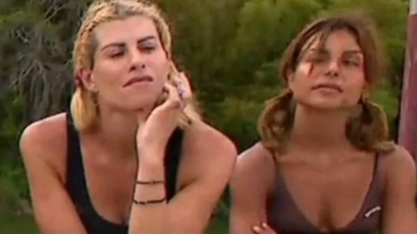 Survivor all star: «Στις ρουφιανιές...» - Εκατοντάδες μηνύματα στο twitter για το υποχθόνιο παρεάκι της Ελευθερίου με την Παπαδοπούλου