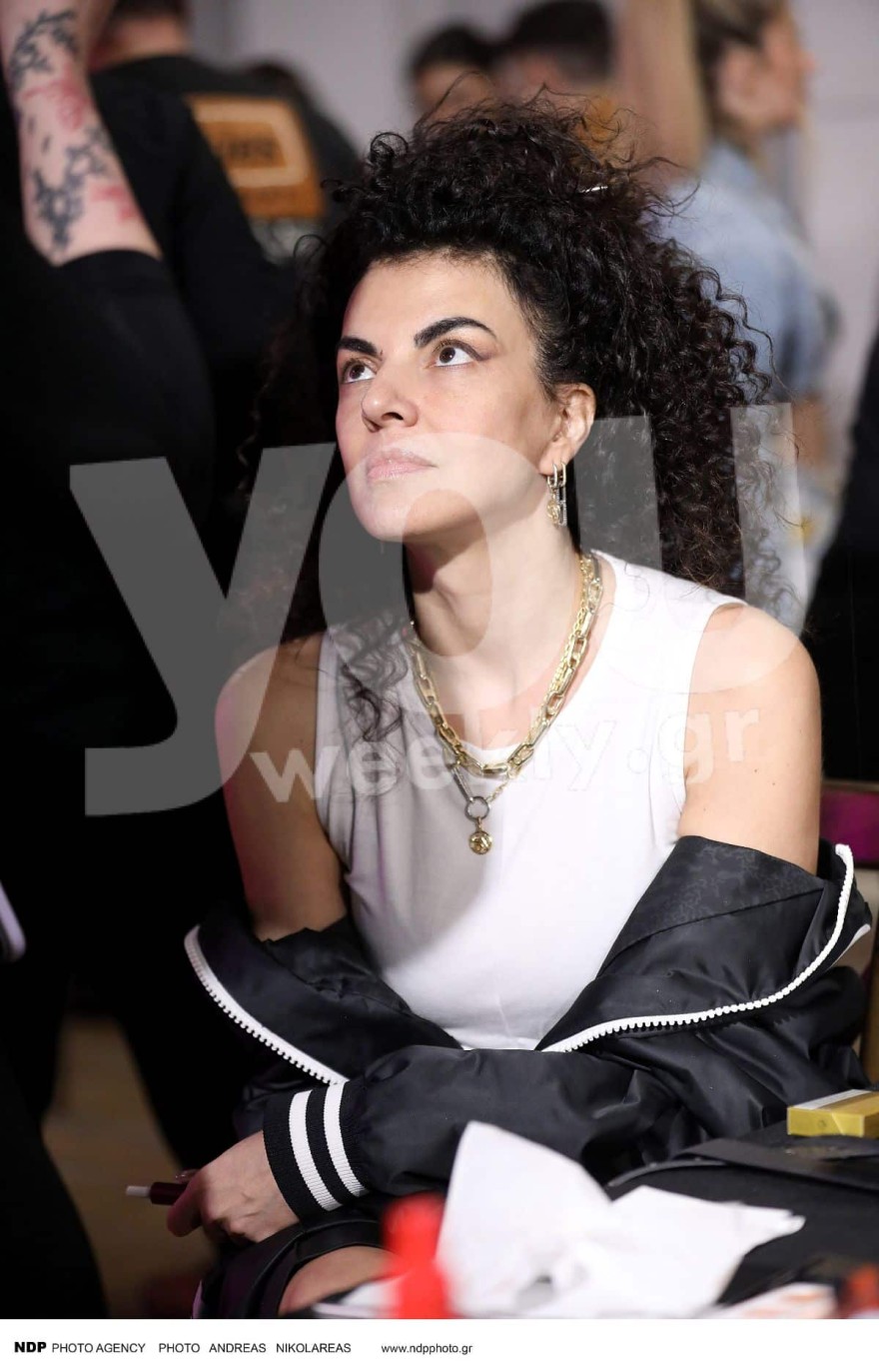 Yes I Do: Με αποκαλυπτικό νυφικό η Μαρία Σολωμού πάνω στην πασαρέλα - Η κίνηση που έκανε στον Mente Fuerte