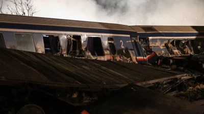 Τραγωδία Τέμπη: Ανατριχιαστικό! Φωτογραφία από το 3ο βαγόνι με τους ανυποψίαστους επιβάτες πριν την σύγκρουση