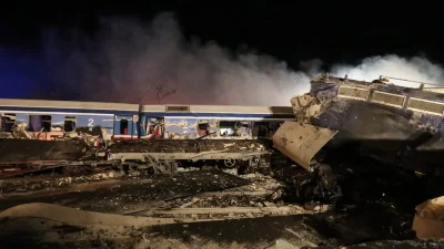 Τραγωδία Τέμπη: «Βλέπαμε καμένους ανθρώπους και μη αρτιμελείς! Ένα παιδάκι κρατούσε...» - Σοκάρει 20χρονος επιβάτης