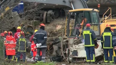 Τραγωδία Τέμπη: «Τον ψάχνω, η ελπίδα πεθαίνει πάντα τελευταία» - Η κραυγή βοήθειας από συγγενή αγνοούμενου