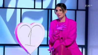 My style rocks: «Γιατί τα φοράς αυτά έξω;» - Το πικρόχολο σχόλιο της Εmilia Vodos στην νέα παίκτρια