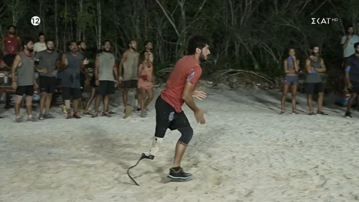 Survivor all star: Έπαιζε και έτρεχε σαν σίφουνας - Ο Τούρκος παίκτης με το πρόσθετο μέλος στο πόδι