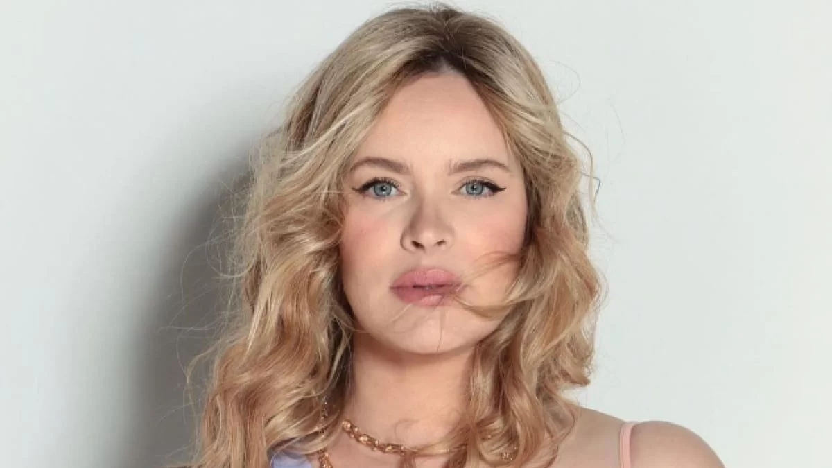 Ανίτα Μπραντ: Όταν δεν το γνώριζε κανείς - Οι αδημοσίευτες φωτογραφίες της με φουσκωμένη κοιλίτσα από την δεύτερη εγκυμοσύνη