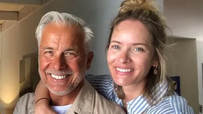 Σε ποιον μοιάζει; - Η Ανίτα Μπράντ δείχνει για πρώτη φορά το προσωπάκι του μωρού της