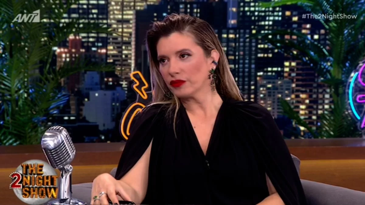 «Έκανα κρυφά πρόβα νυφικού...» - Ο άγνωστος λόγος που η Δεληκούρα δεν έχει παντρευτεί με τον πατέρα του παιδιού της