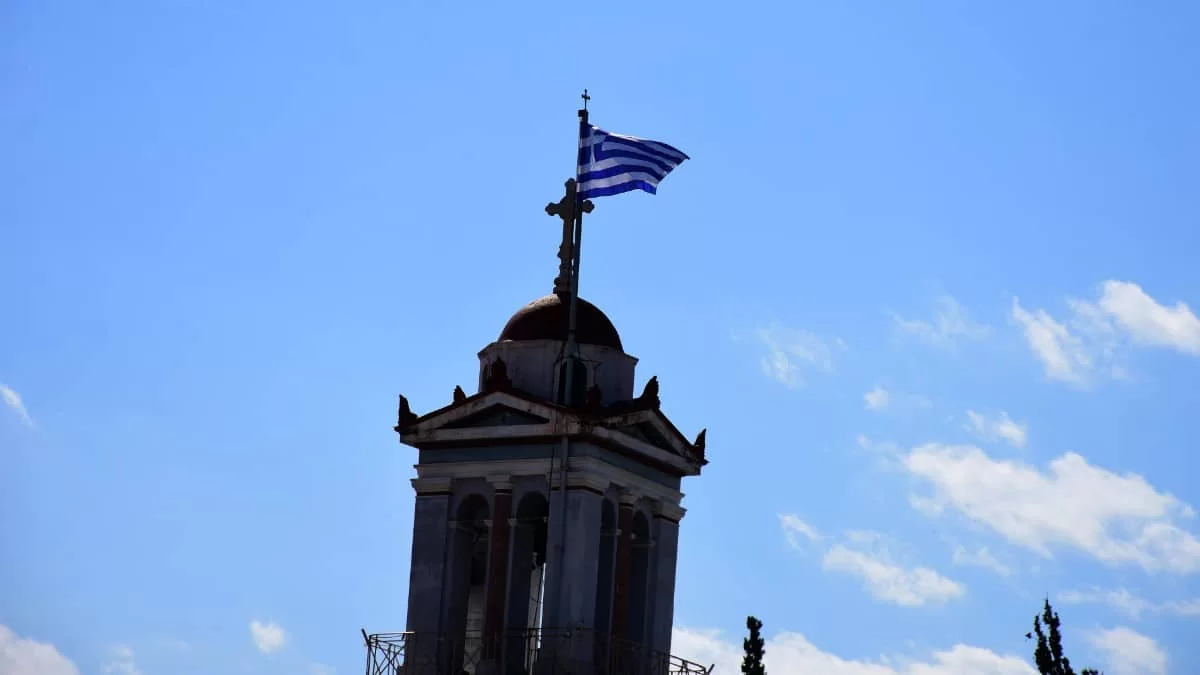 Καιρός: Αραιές νεφώσεις κατά διαστήματα πιο πυκνές σήμερα Μ. Παρασκευή - Που θα βρέξει