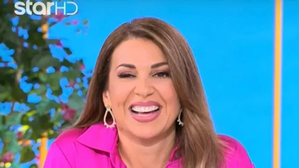 «Αχ, θα έχουμε ζευγάρι από το MasterChef, έχω τρελαθεί τώρα» - Η αποκάλυψη της Ελένης Χατζίδου στον αέρα του Breakfast@Star